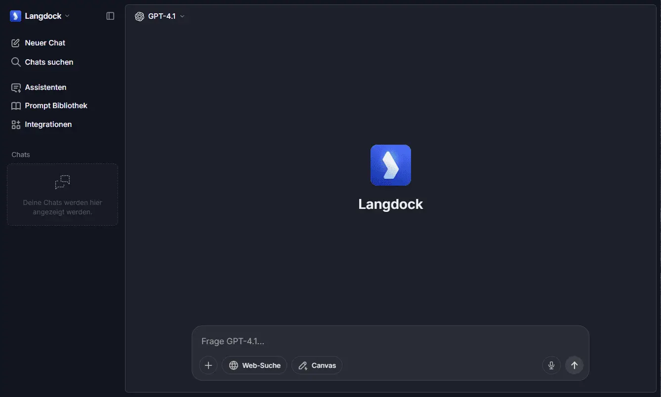 Die Abbildung zeigt das User Interface (UI) von Langdock im Dark Mode. Links befindet sich ein Menü mit Optionen wie Neuer Chat, Assistenten und Prompt Bibliothek. In der Mitte des dunklen Bildschirms prangt das blau-weisse Langdock-Logo. Unten ist ein Texteingabefeld mit der Beschriftung Frage GPT-4.1... sowie Schaltflächen für Web-Suche und Canvas zu sehen.